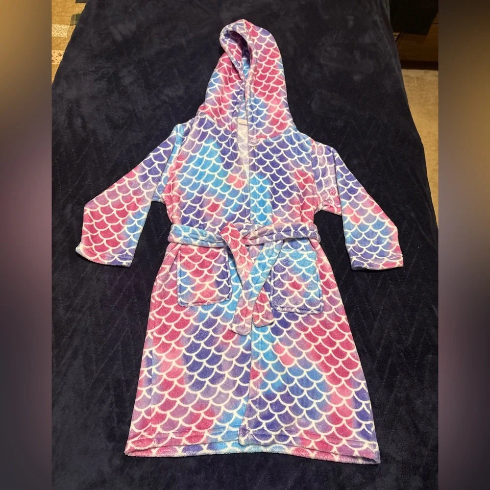 Kids Terry Cloth robe-Mermaid scale design